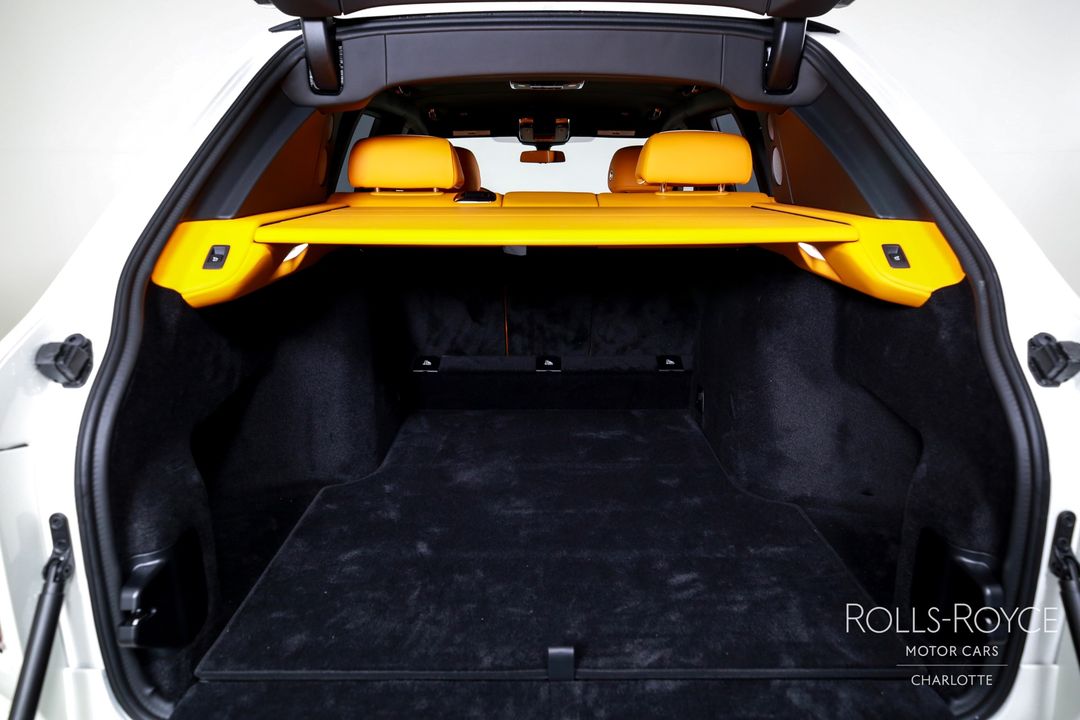 2025 Rolls-Royce Black Badge Cullinan