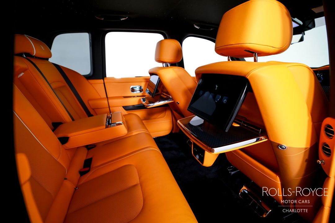 2025 Rolls-Royce Black Badge Cullinan