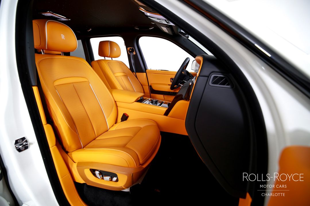 2025 Rolls-Royce Black Badge Cullinan