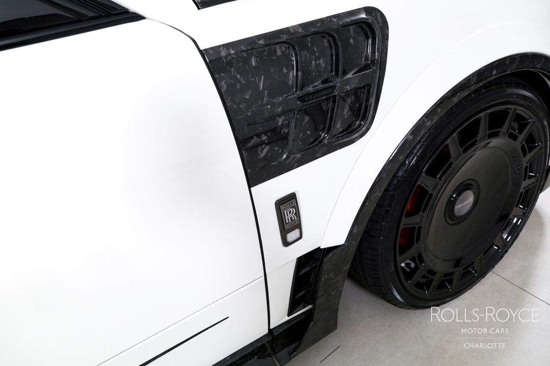 2025 Rolls-Royce Black Badge Cullinan