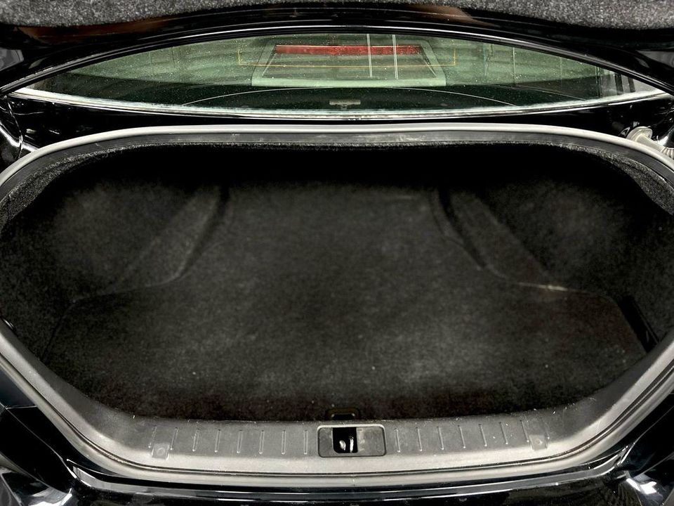 2015 INFINITI Q70L 5.6