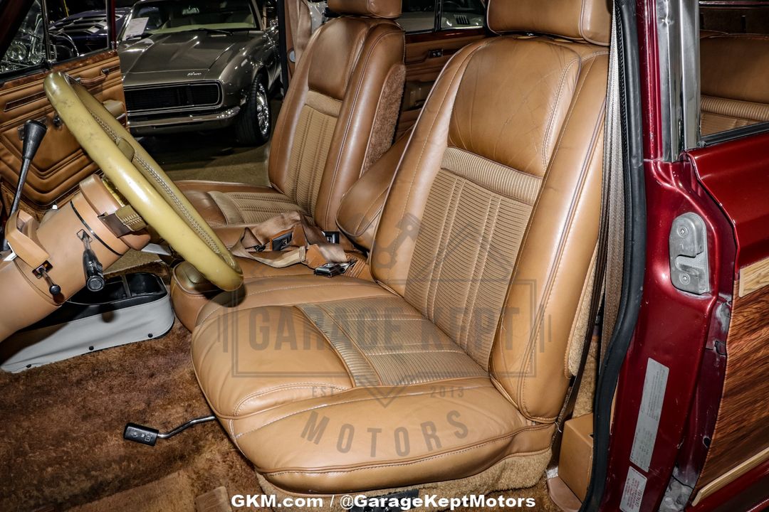 1985 Jeep Grand Wagoneer