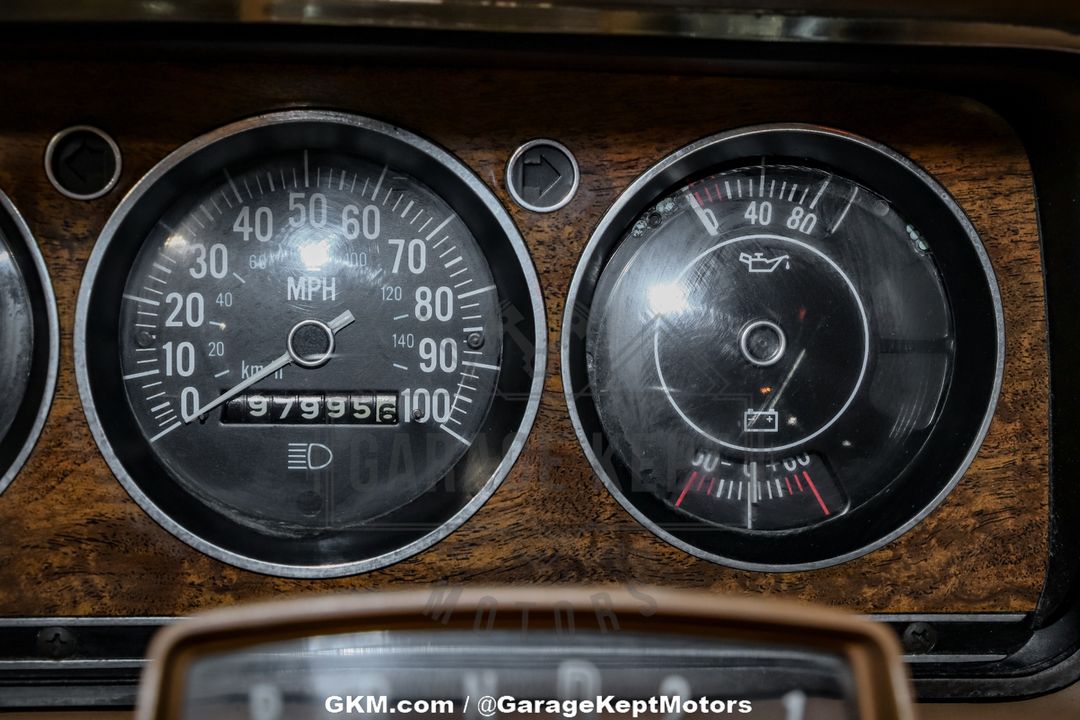 1985 Jeep Grand Wagoneer