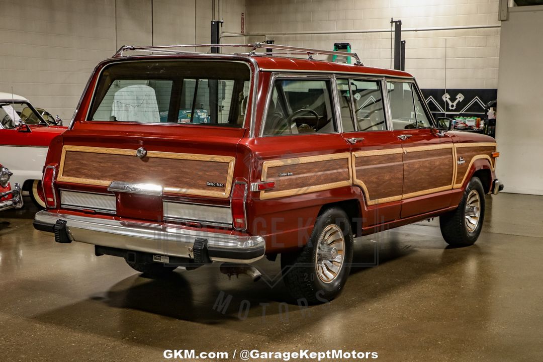 1985 Jeep Grand Wagoneer
