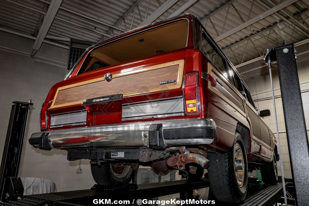 1985 Jeep Grand Wagoneer