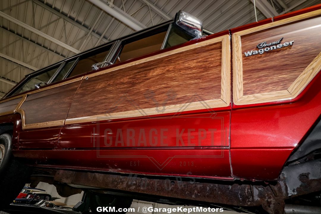 1985 Jeep Grand Wagoneer