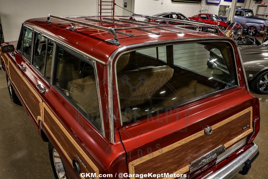 1985 Jeep Grand Wagoneer