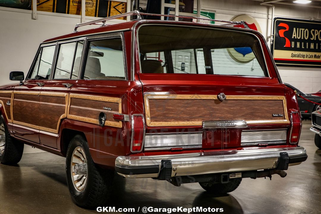 1985 Jeep Grand Wagoneer