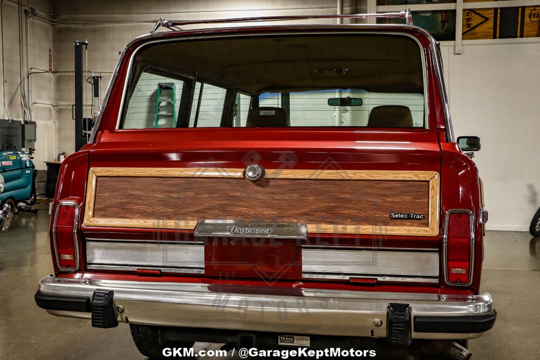 1985 Jeep Grand Wagoneer