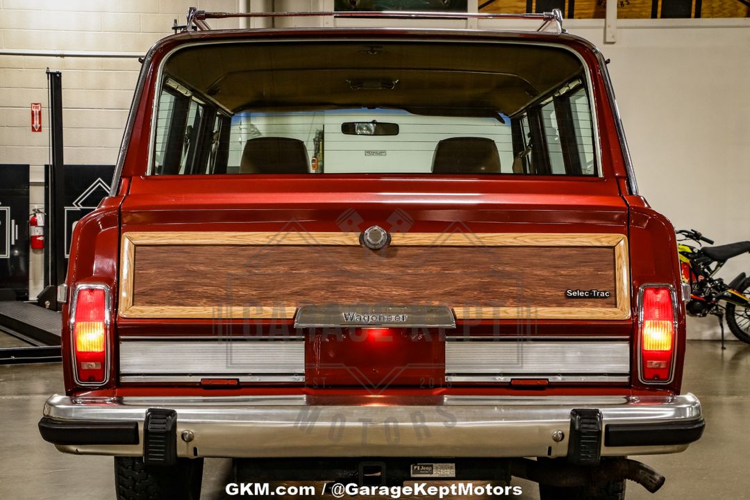 1985 Jeep Grand Wagoneer