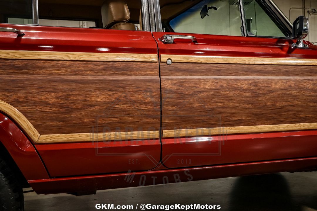 1985 Jeep Grand Wagoneer