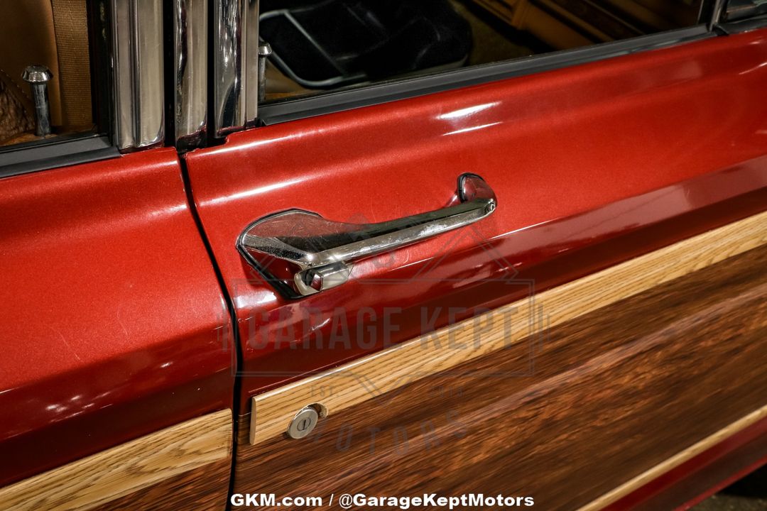 1985 Jeep Grand Wagoneer