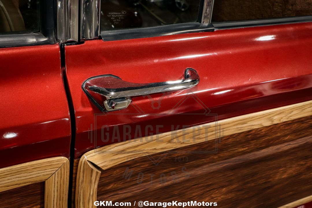 1985 Jeep Grand Wagoneer