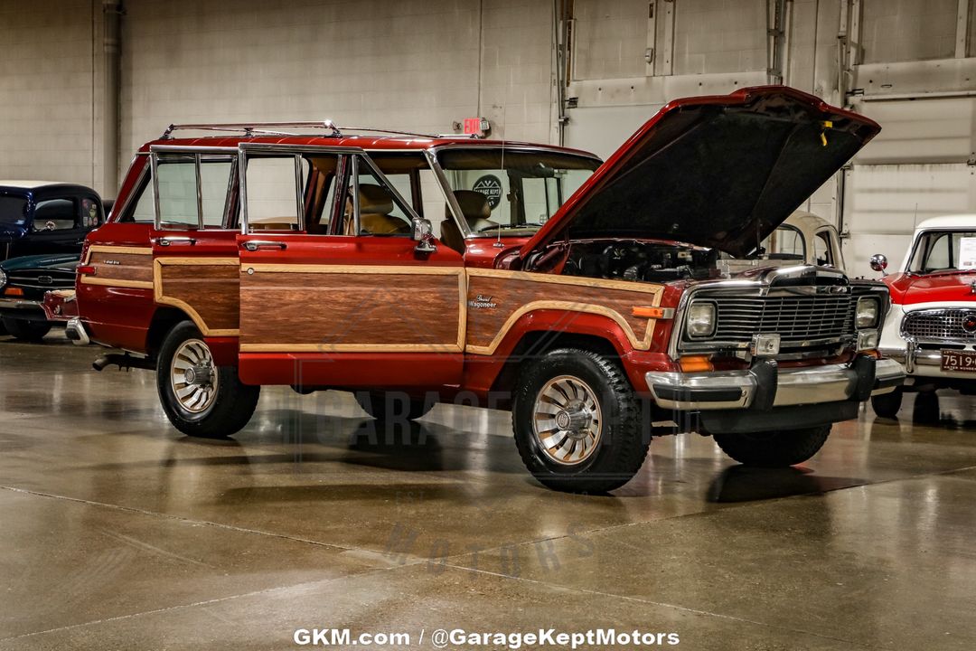 1985 Jeep Grand Wagoneer