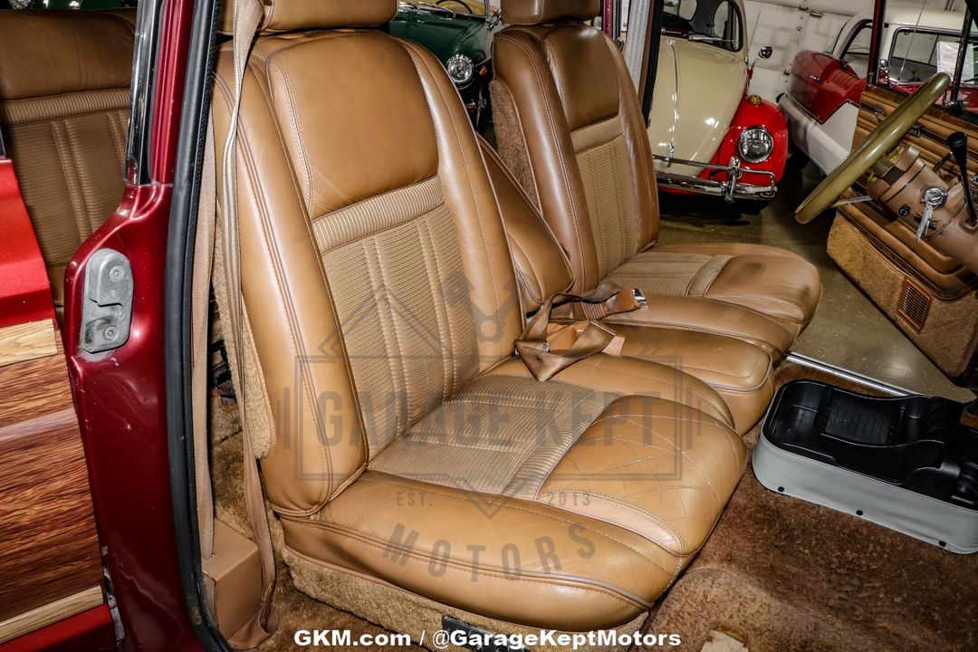 1985 Jeep Grand Wagoneer