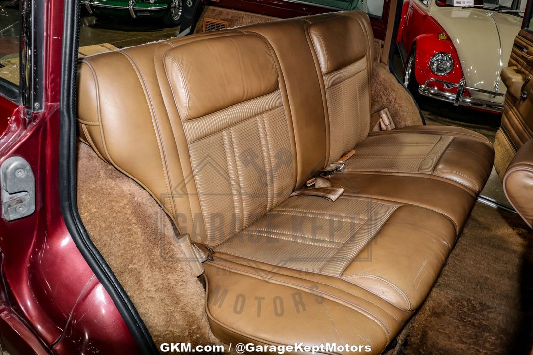1985 Jeep Grand Wagoneer