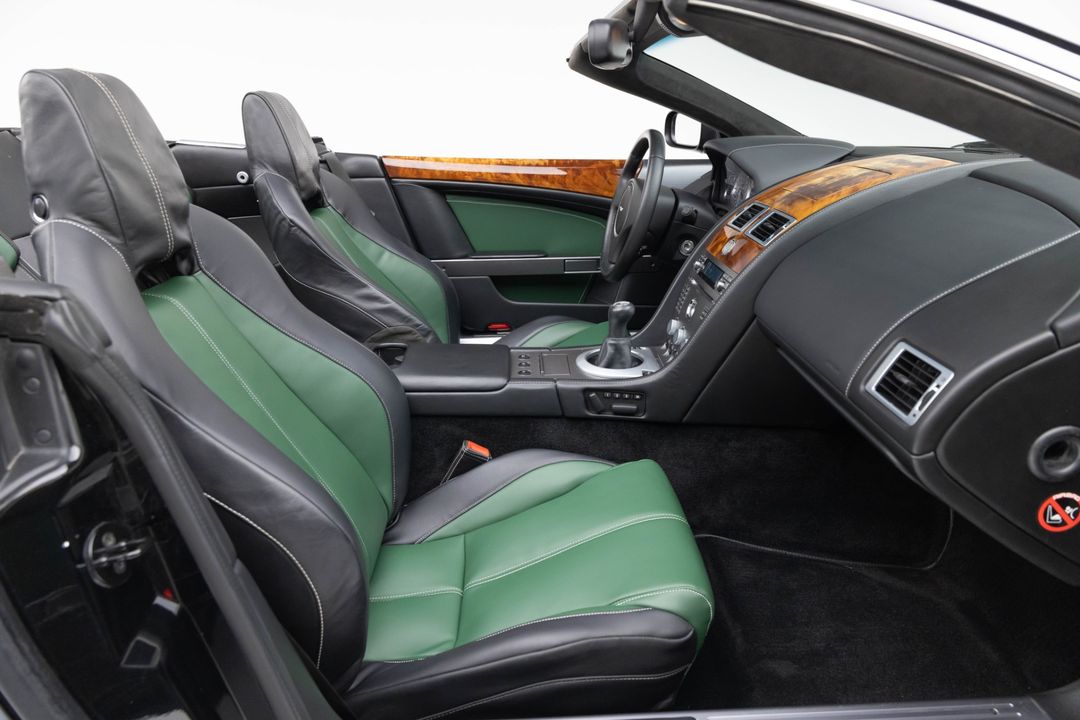 2007 Aston Martin DB9 Volante
