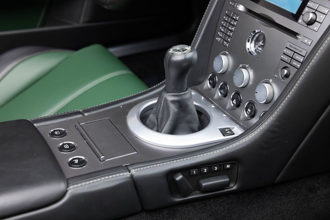 2007 Aston Martin DB9 Volante
