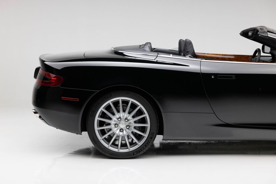 2007 Aston Martin DB9 Volante