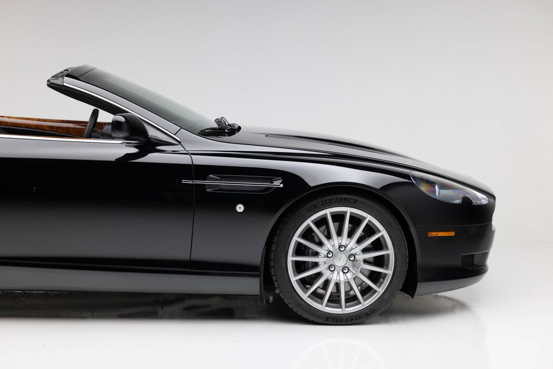 2007 Aston Martin DB9 Volante