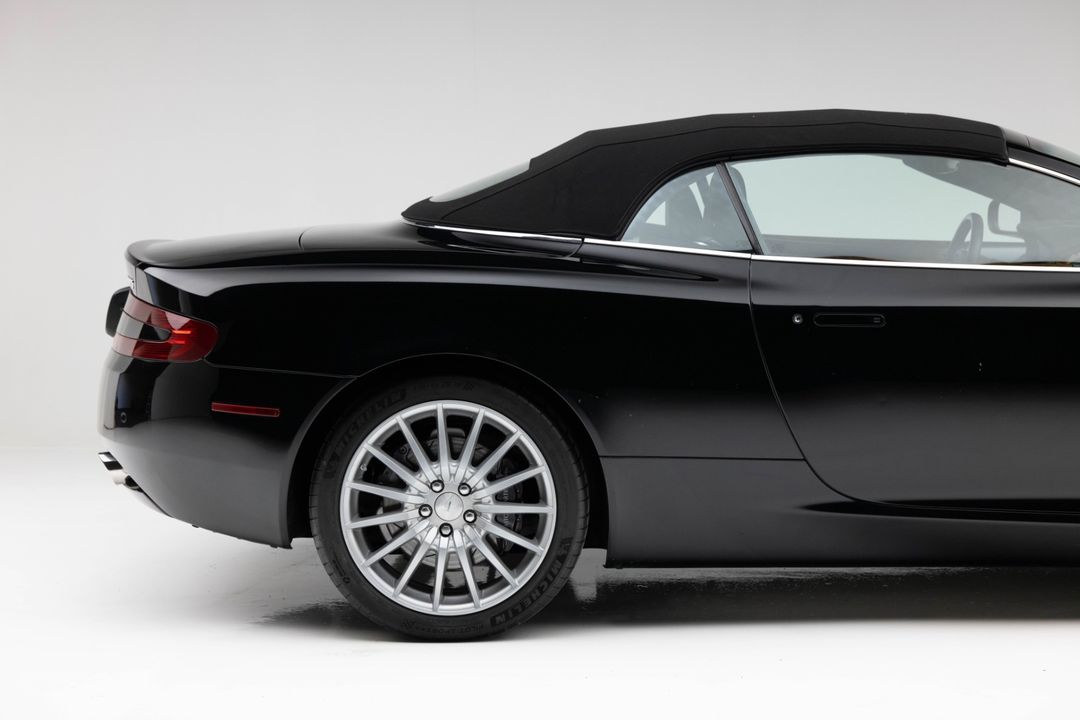 2007 Aston Martin DB9 Volante