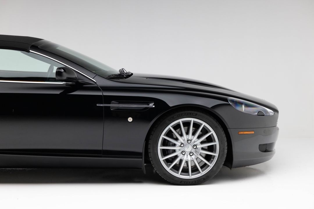 2007 Aston Martin DB9 Volante