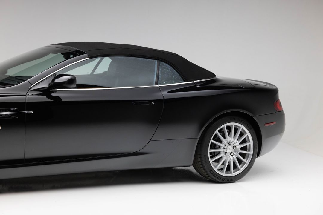 2007 Aston Martin DB9 Volante