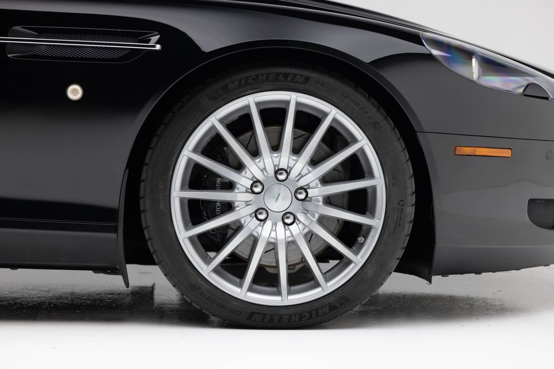 2007 Aston Martin DB9 Volante