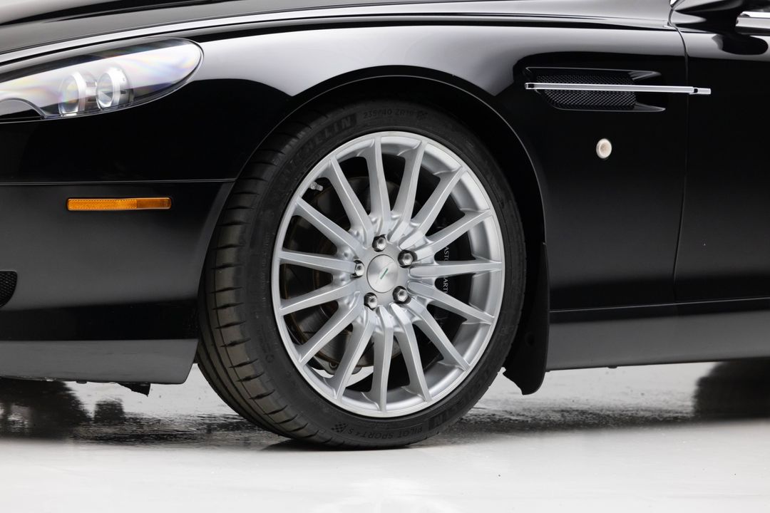 2007 Aston Martin DB9 Volante