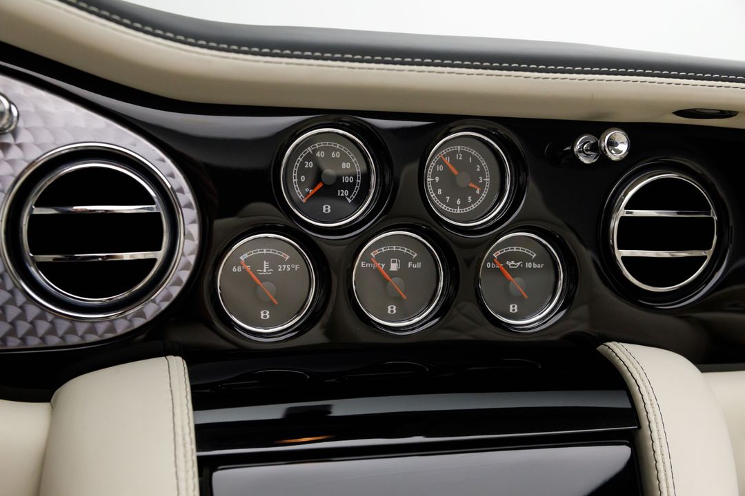 2010 Bentley Azure T 1 of 80