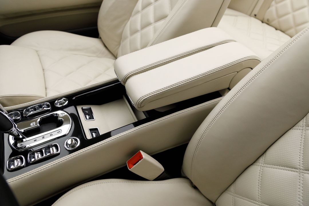 2010 Bentley Azure T 1 of 80