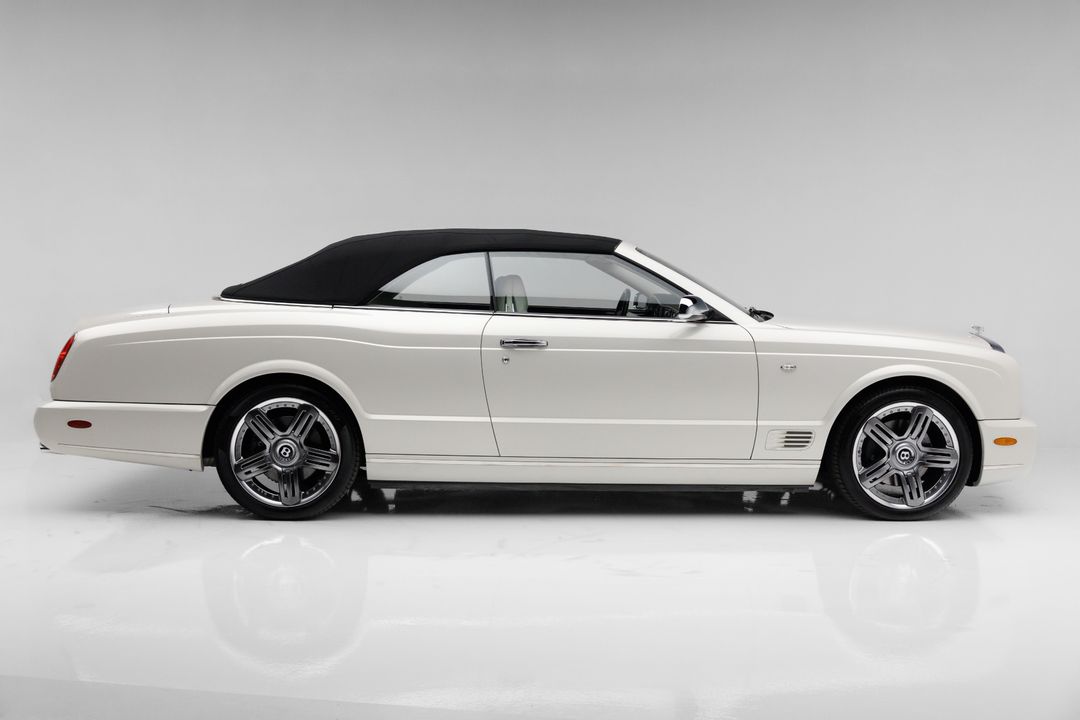 2010 Bentley Azure T 1 of 80