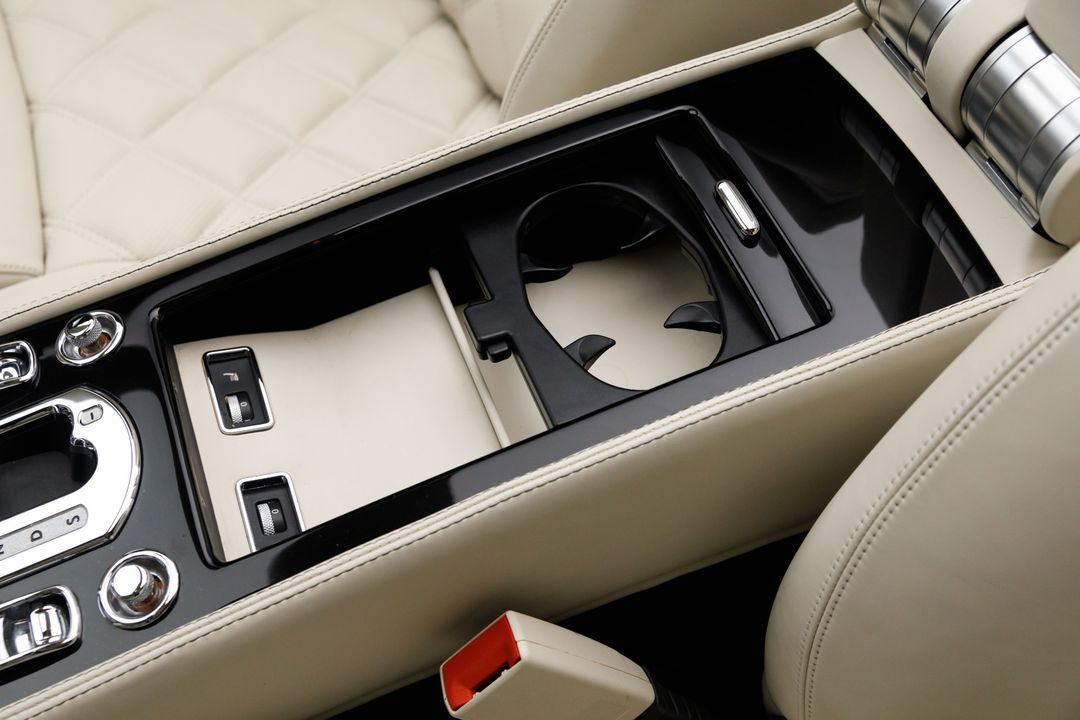 2010 Bentley Azure T 1 of 80