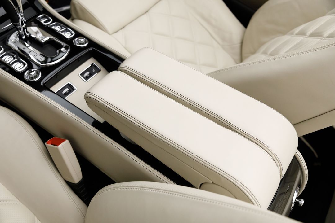 2010 Bentley Azure T 1 of 80