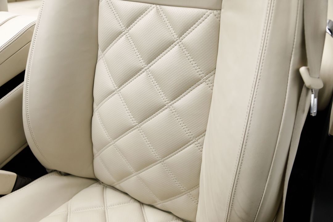2010 Bentley Azure T 1 of 80