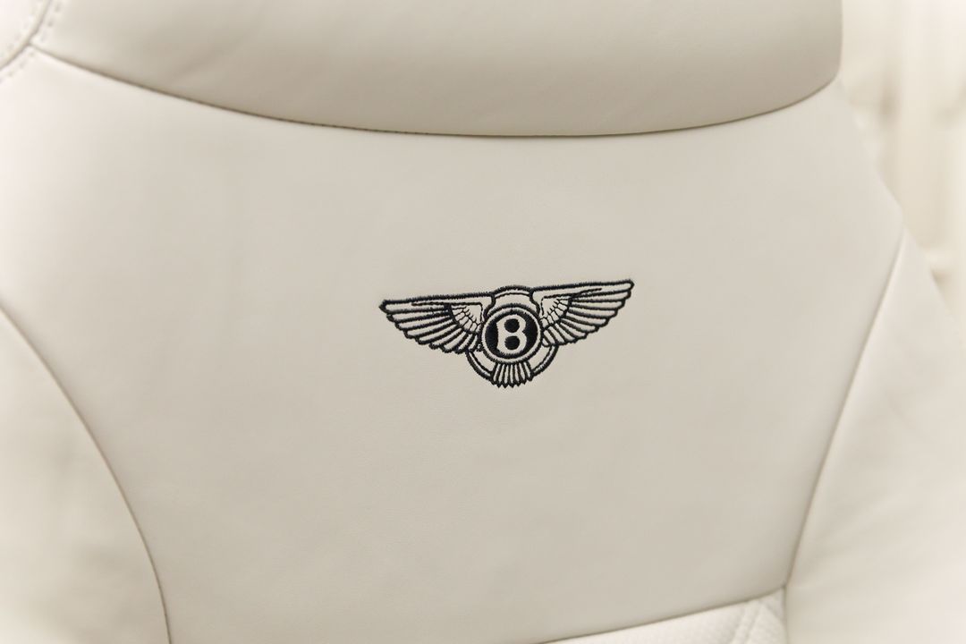 2010 Bentley Azure T 1 of 80