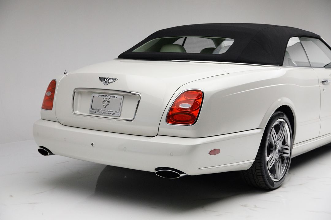 2010 Bentley Azure T 1 of 80