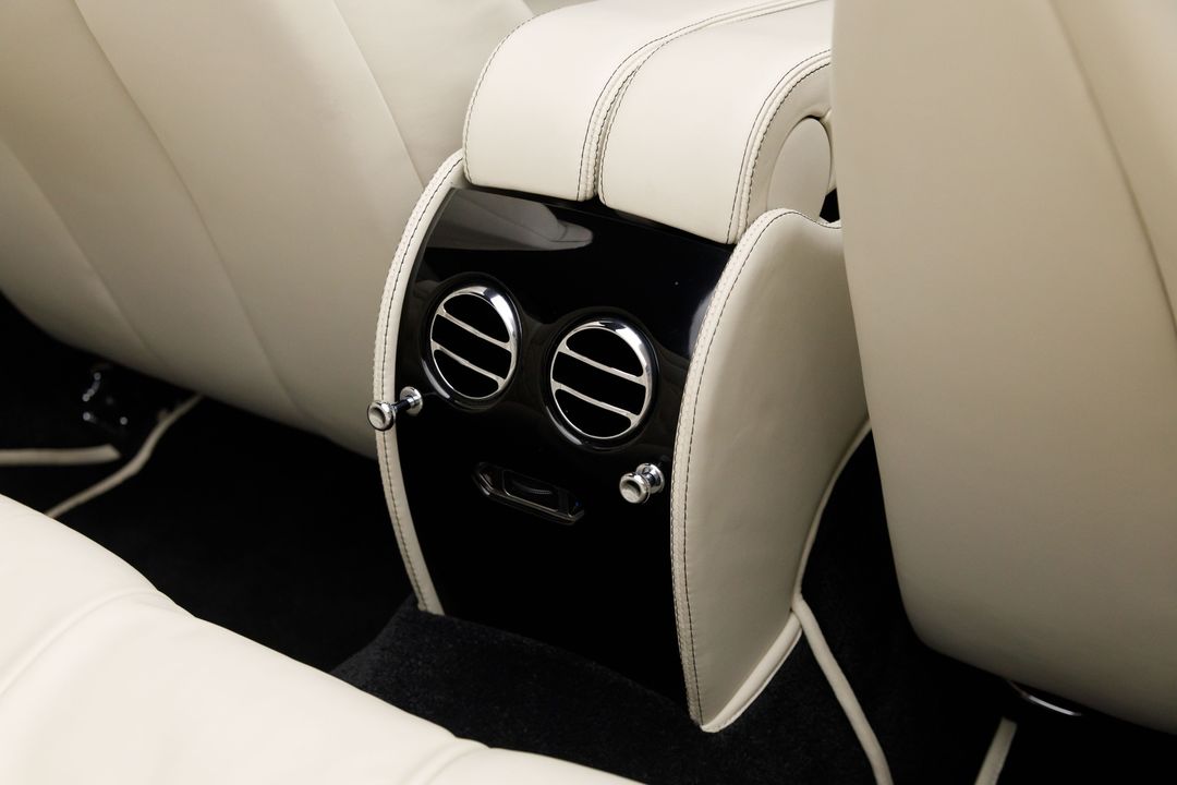 2010 Bentley Azure T 1 of 80