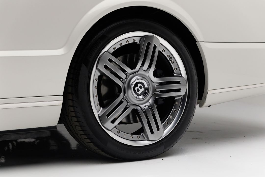 2010 Bentley Azure T 1 of 80