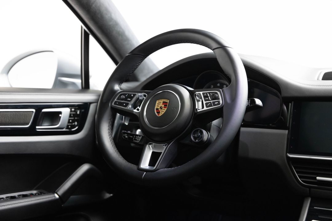 2020 Porsche Cayenne Turbo Coupe