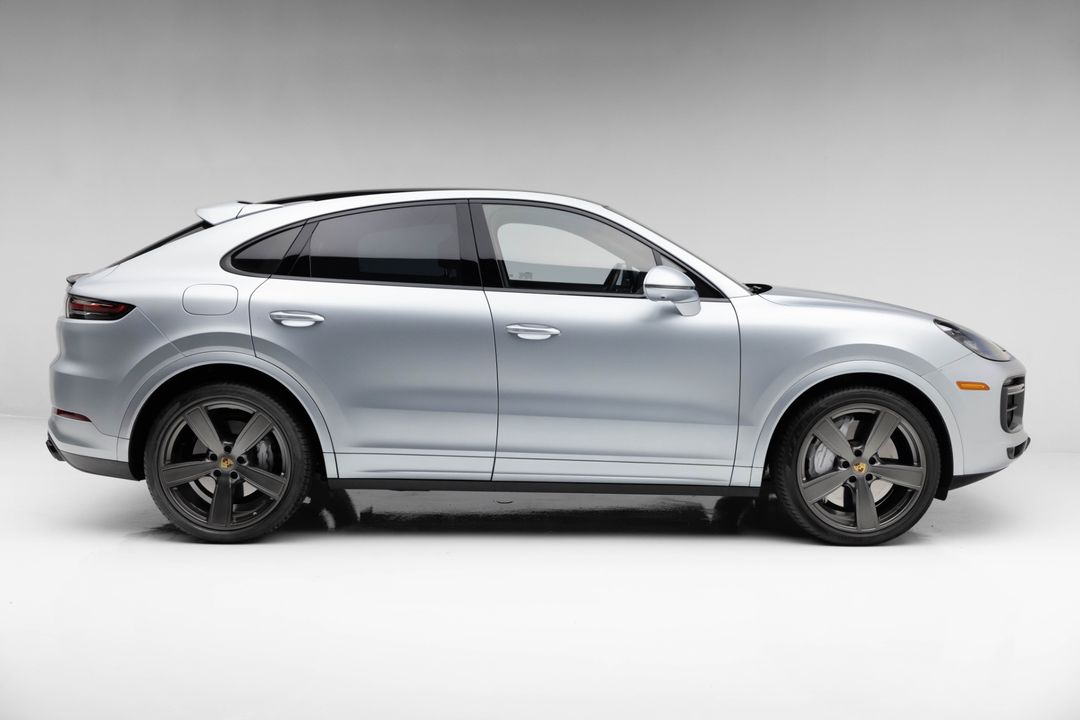 2020 Porsche Cayenne Turbo Coupe