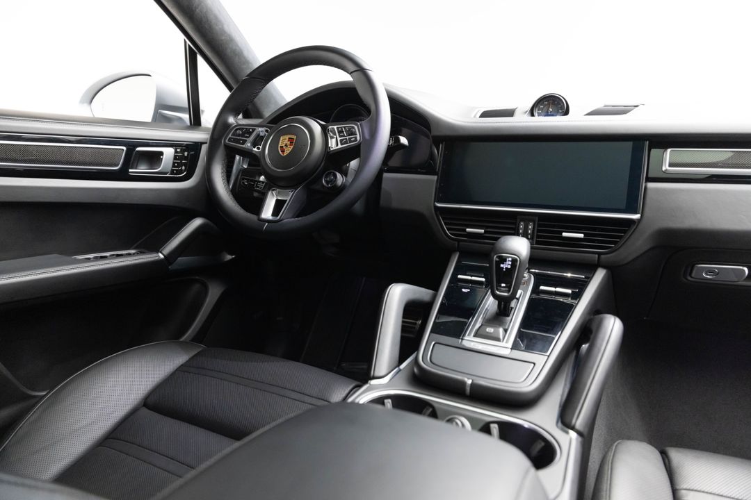 2020 Porsche Cayenne Turbo Coupe