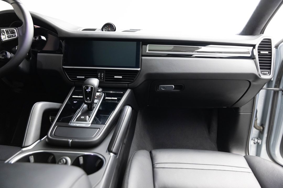 2020 Porsche Cayenne Turbo Coupe