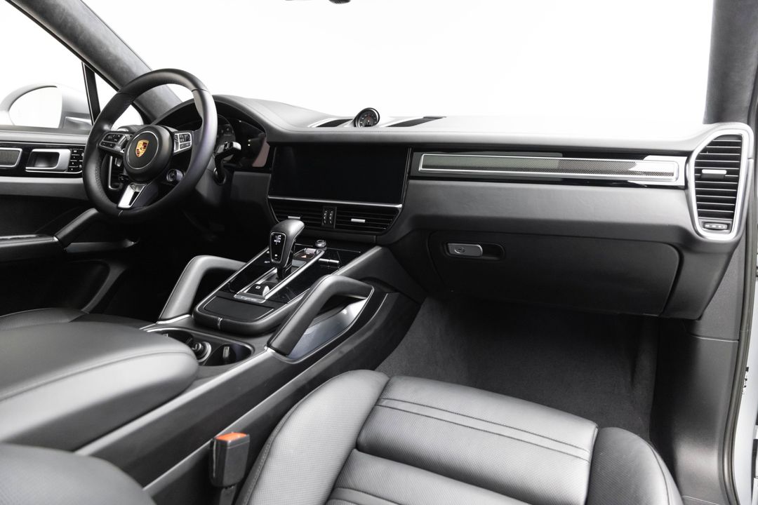 2020 Porsche Cayenne Turbo Coupe