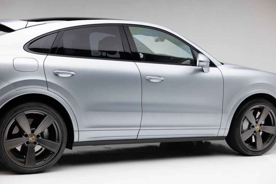 2020 Porsche Cayenne Turbo Coupe