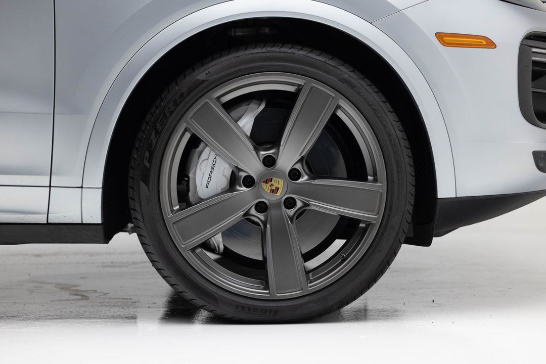 2020 Porsche Cayenne Turbo Coupe
