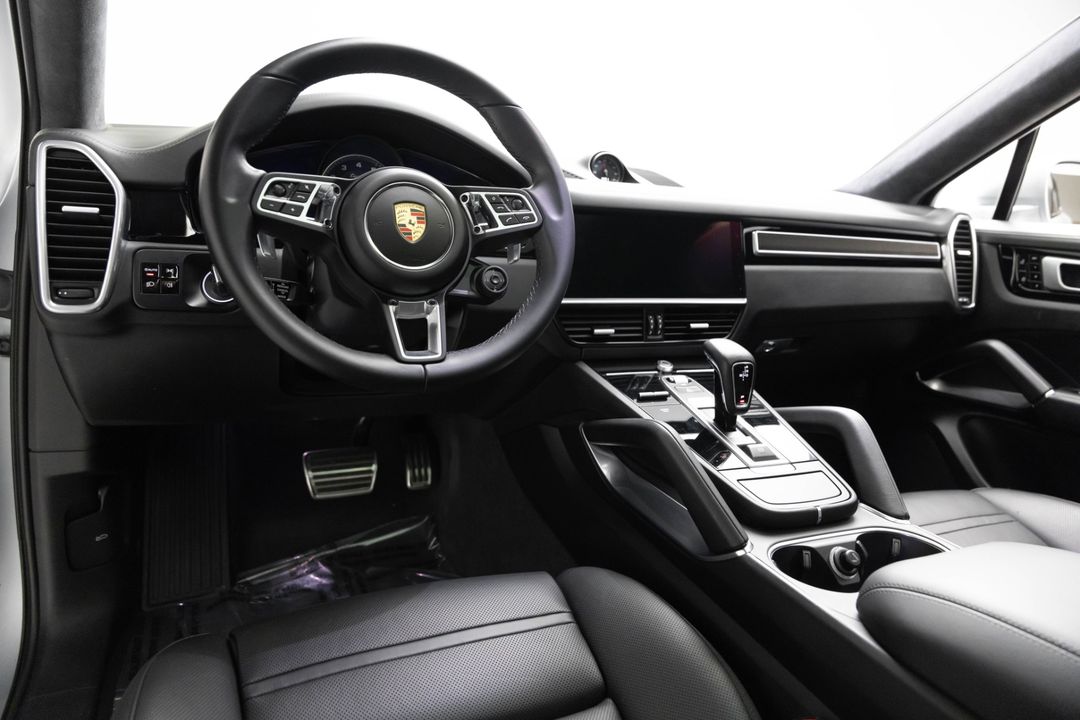 2020 Porsche Cayenne Turbo Coupe