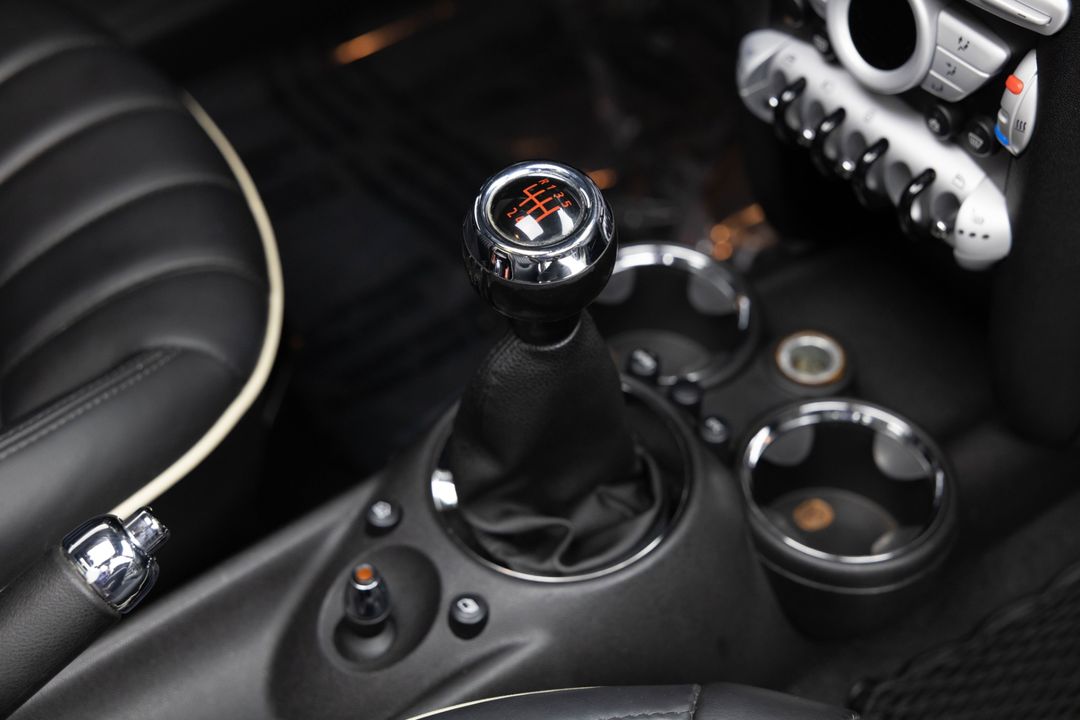 2010 MINI Cooper John Cooper Works