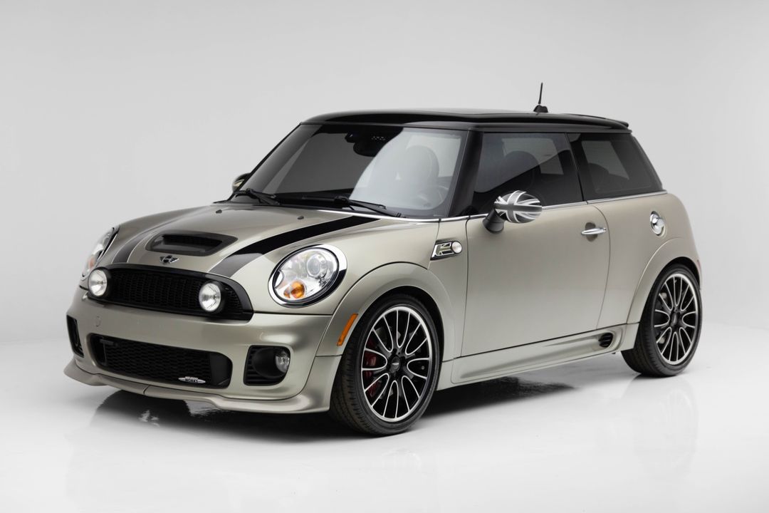2010 MINI Cooper John Cooper Works