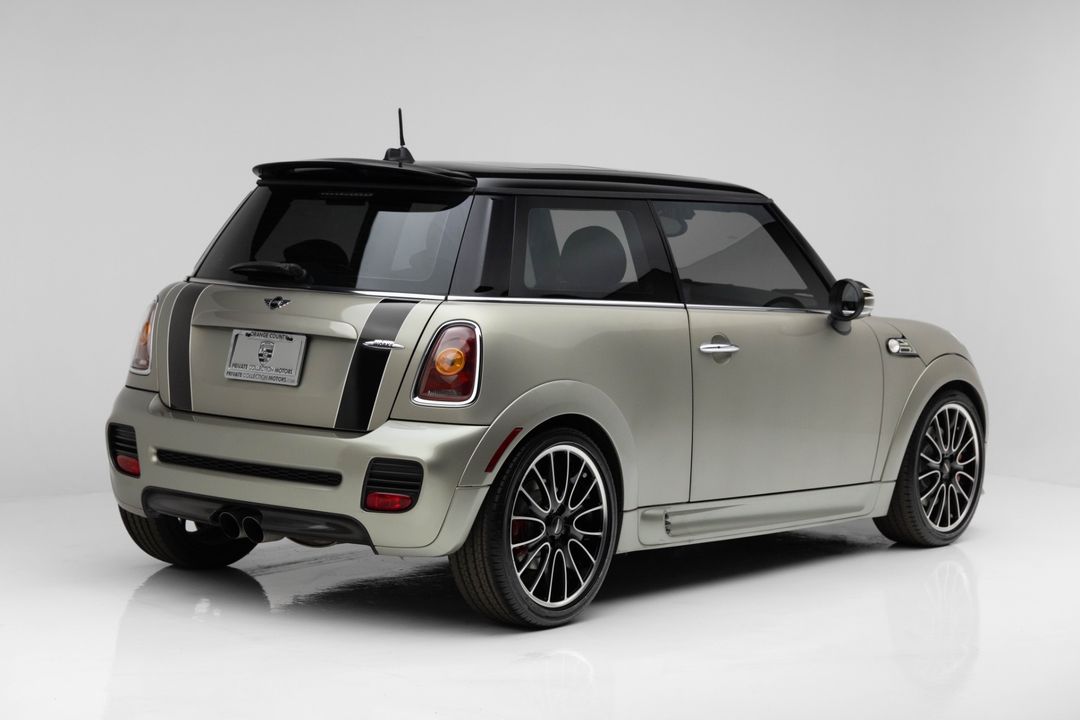 2010 MINI Cooper John Cooper Works